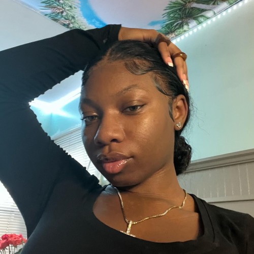 Corinia E. profile photo