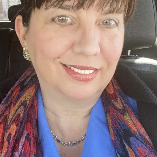 Dee V. profile photo