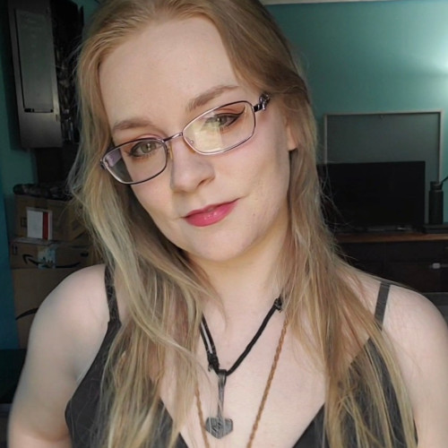 Pixie W. profile photo