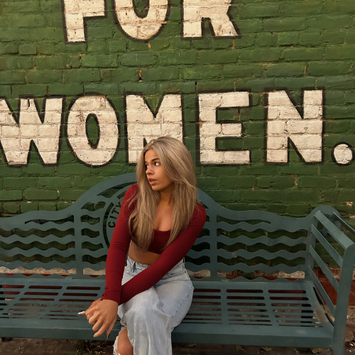 Lauren J. profile photo