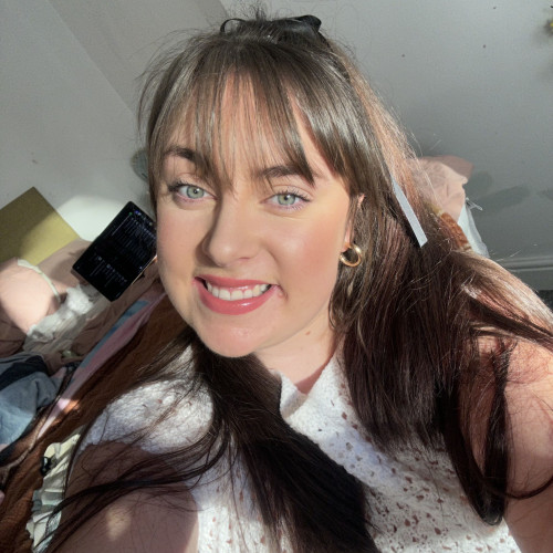 Lara B. profile photo