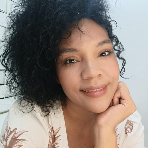 Luz O. profile photo