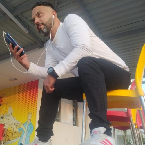 yoan v. profile photo