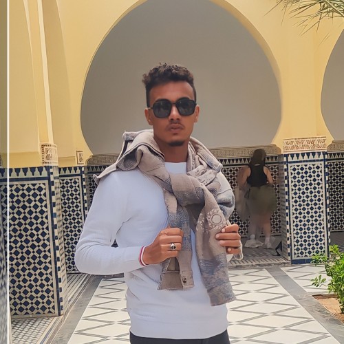 YASSIN R.
