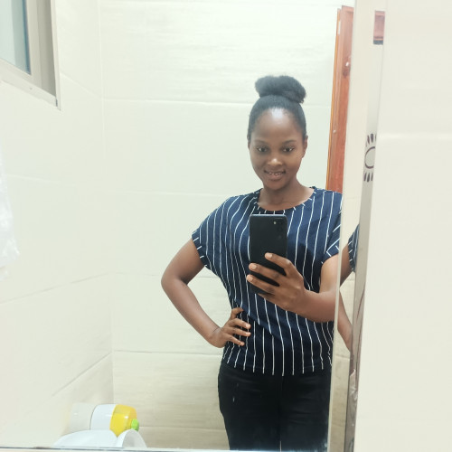 Winnie J. profile photo