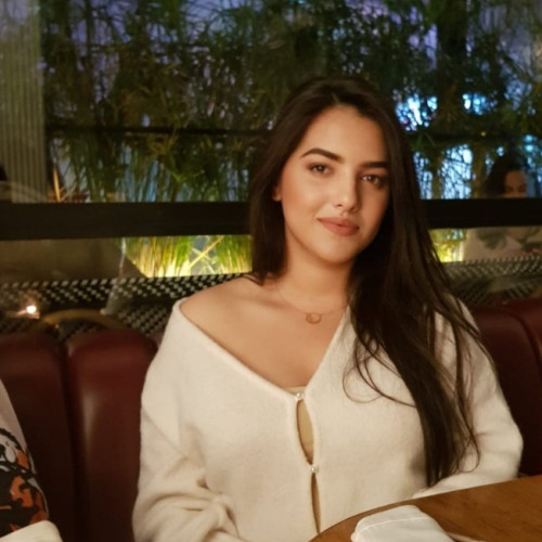 Oumaima M.