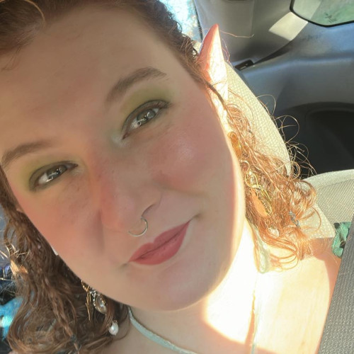 Allia G. profile photo