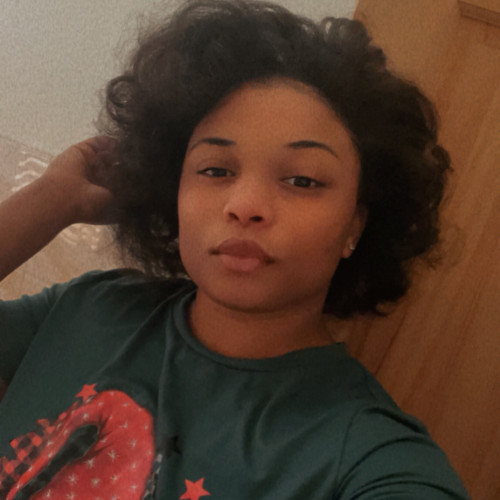 Remona J. profile photo