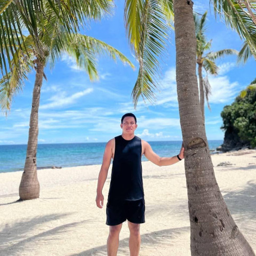 Khris T. profile photo