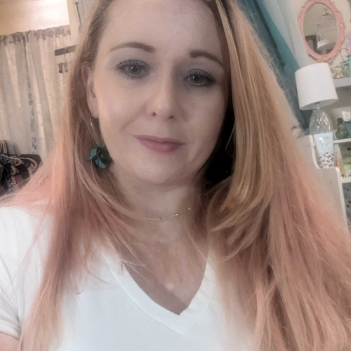 Nina L. profile photo