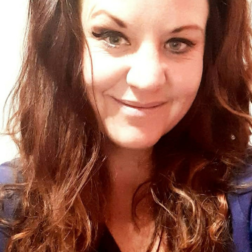 Julie B. profile photo