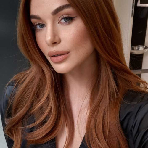 Flora L. profile photo