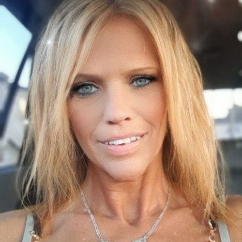 KAT H.