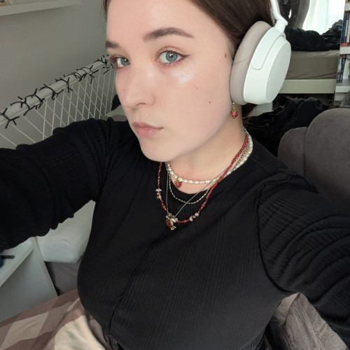 Julia K. profile photo