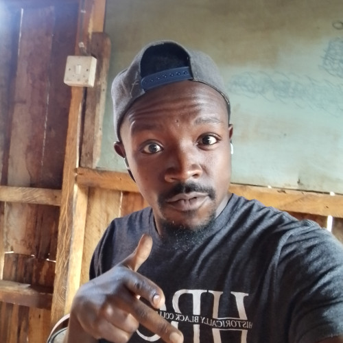 Edwin  m. profile photo