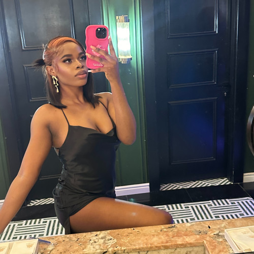 Omolola L. profile photo