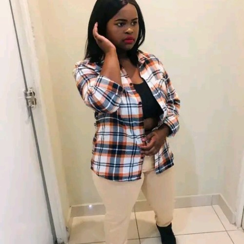 Unathi  R.