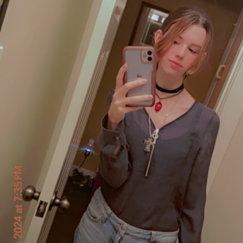 Rhiannon M. profile photo