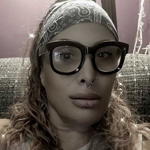 Lisa lynne B. profile photo