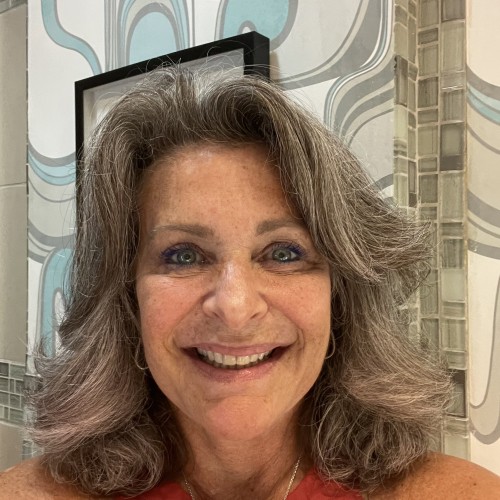 Lisa L.
