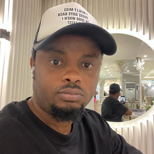 Elias I. profile photo