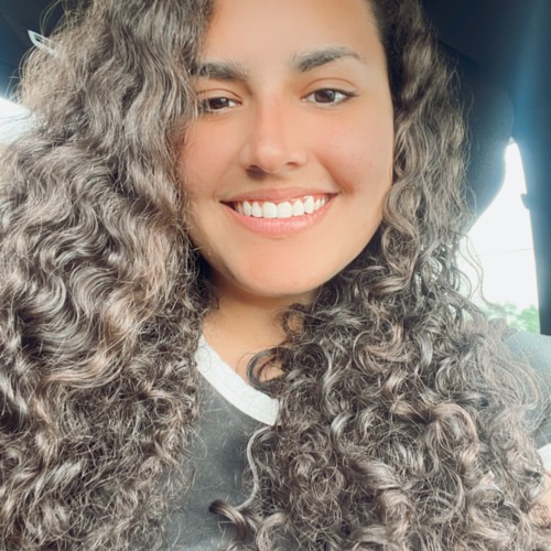 Laura R.
