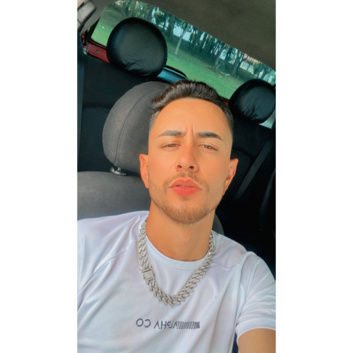 FERNANDO B. profile photo