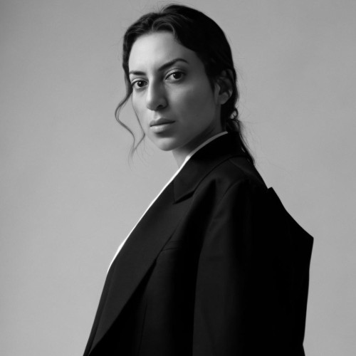 Nina M. profile photo