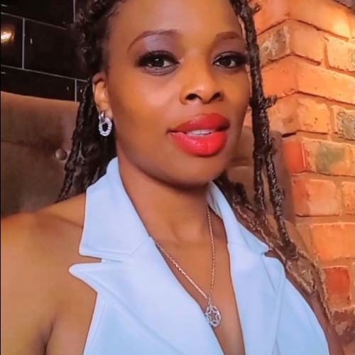 sharon m. profile photo
