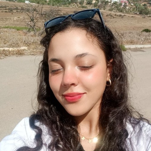 Meryem A.