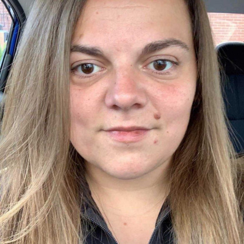 isabelle f. profile photo