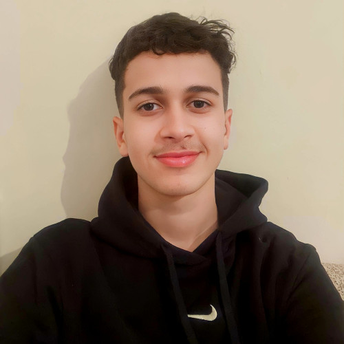 younes b.