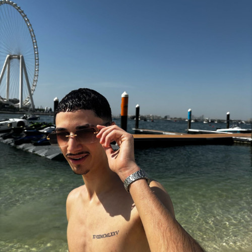 ali a. profile photo