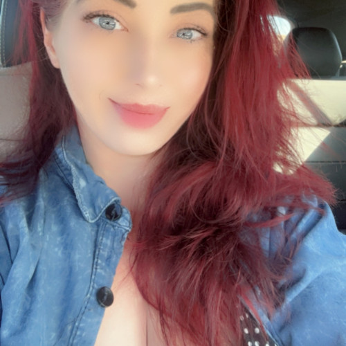 Amanda J. profile photo