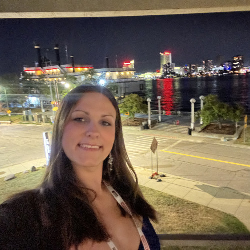 Sharon B. profile photo