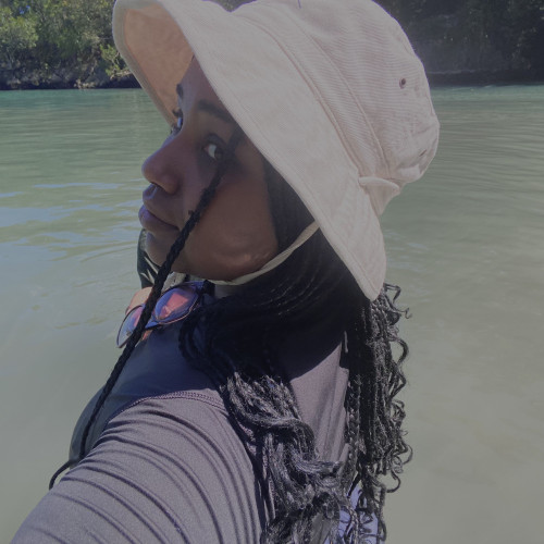 Lia S. profile photo