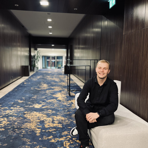 Leotrim M. profile photo