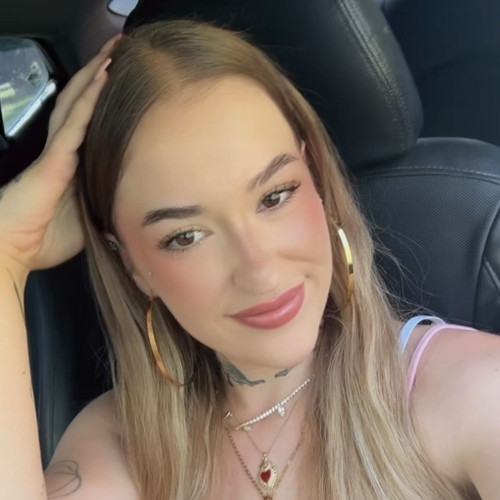 Daniela R.