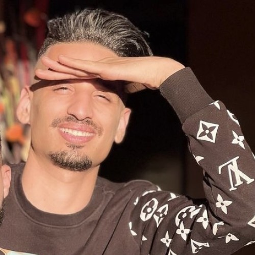 محمد ب.