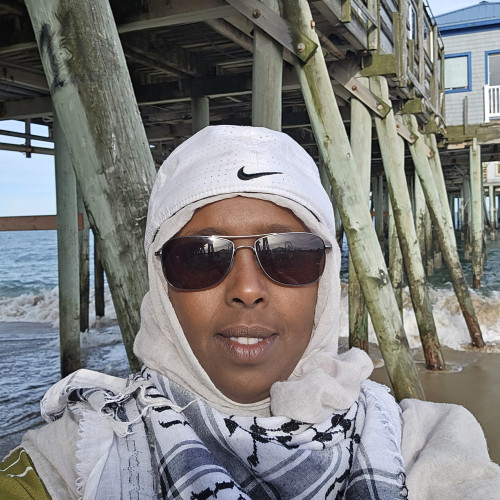 Araksan  E. profile photo