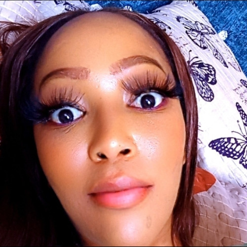 Poppy M. profile photo