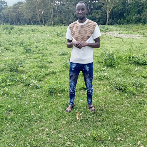 elijah m. profile photo