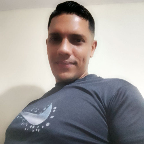 Moises  R. profile photo
