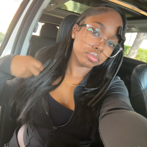 Nola J. profile photo