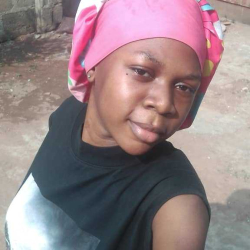 Tee m. profile photo