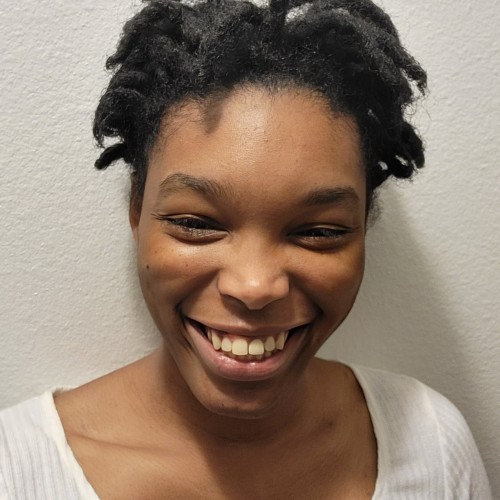 Yemisi A. profile photo