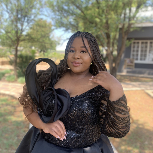 Unathi M. profile photo
