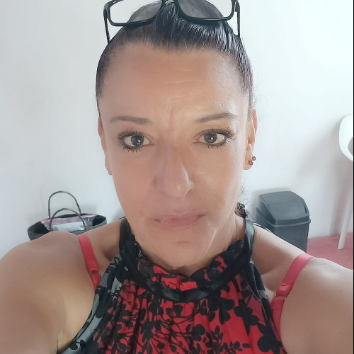 Rubi R.