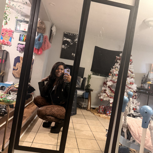 zari s. profile photo