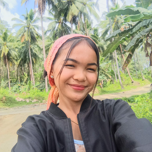 Rayzel  M. profile photo
